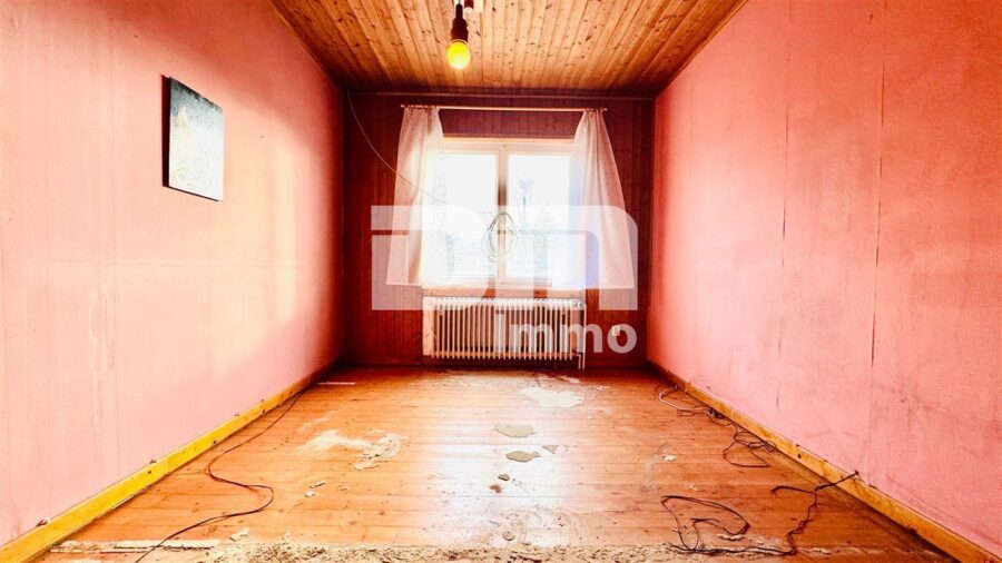 (R)eserviert!Laden-/Büro-/Lagerkomplex mit 300 m² Nutzfläche und Parkflächen - OG Raum 1